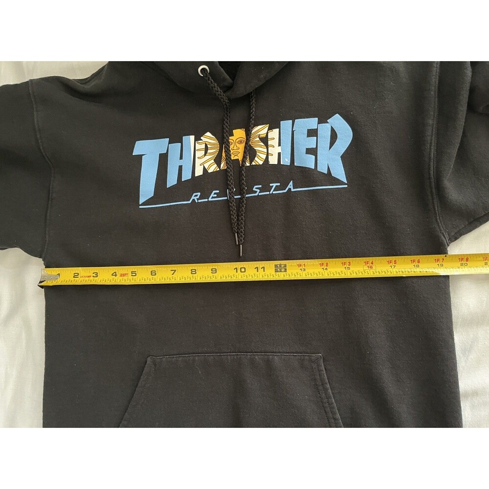 Thrasher Hoodie Sweatshirt Pullover Revista Argentina Black Size Small Skater - Picture 8 of 9